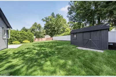74 Chatham Ter, Clifton, NJ 07013 - Photo 37