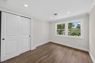 74 Chatham Ter, Clifton, NJ 07013 - Photo 15