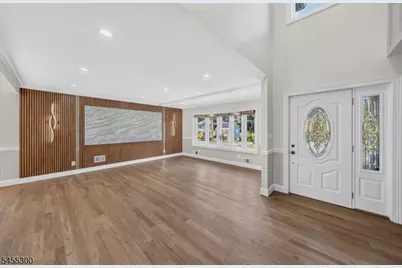 74 Chatham Ter, Clifton, NJ 07013 - Photo 3
