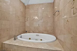 1114 Van Arsdale Dr, Branchburg Township, NJ 08853 - Photo 33