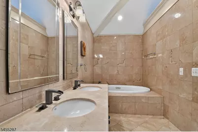 1114 Van Arsdale Dr, Branchburg Township, NJ 08853 - Photo 31