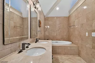 1114 Van Arsdale Dr, Branchburg Township, NJ 08853 - Photo 31
