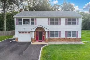 1 James Dr, Mount Arlington, NJ 07856 - Photo 5