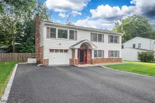 1 James Dr, Mount Arlington, NJ 07856 - Photo 3