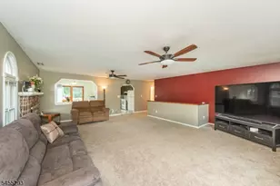 1 James Dr, Mount Arlington, NJ 07856 - Photo 9