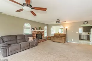 1 James Dr, Mount Arlington, NJ 07856 - Photo 7