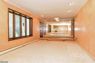 285 Sunset Rd, Pequannock Township, NJ 07444 - Photo 17