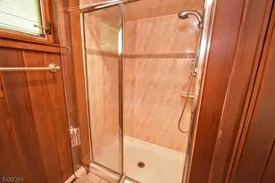 285 Sunset Rd, Pequannock Township, NJ 07444 - Photo 37