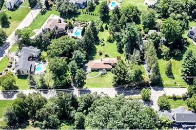 285 Sunset Rd, Pequannock Township, NJ 07444 - Photo 5