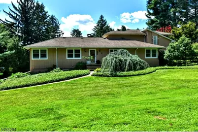 285 Sunset Rd, Pequannock Township, NJ 07444 - Photo 13