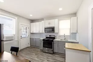 27 Lindsley Pl, East Orange, NJ 07018 - Photo 11