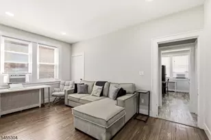 27 Lindsley Pl, East Orange, NJ 07018 - Photo 5