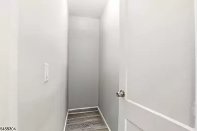 27 Lindsley Pl, East Orange, NJ 07018 - Photo 11