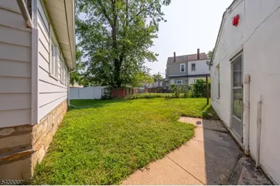 136 Glendale Dr, Ewing Township, NJ 08618 - Photo 31