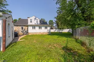 136 Glendale Dr, Ewing Township, NJ 08618 - Photo 29