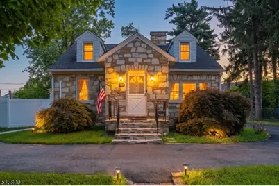136 Glendale Dr, Ewing Township, NJ 08618 - Photo 1