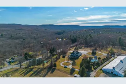 367 Union Valley Rd, West Milford, NJ 07435 - Photo 3