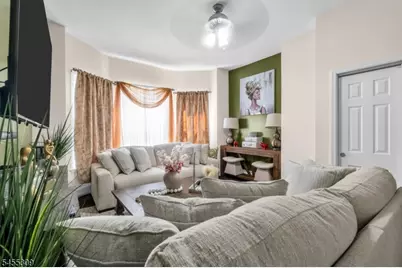 30 N 7th St, Newark, NJ 07107 - Photo 9