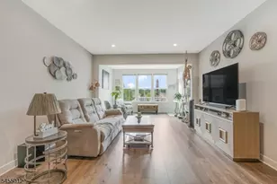 10 Red Shoulder Ln, Washington Township, NJ 07882 - Photo 11