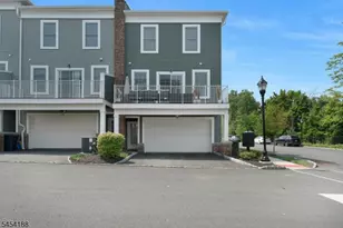62 Parkside Ln, Teaneck Township, NJ 07666 - Photo 33
