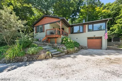 4 Glen Rd, Vernon, NJ 07422 - Photo 1