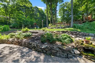 4 Glen Rd, Vernon, NJ 07422 - Photo 21
