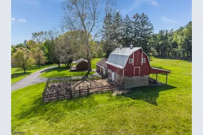 62 Bunnvale Rd, Lebanon Township, NJ 07830 - Photo 23