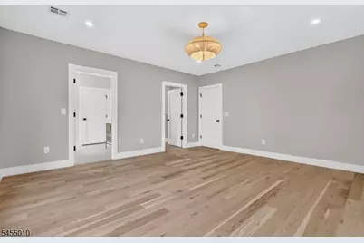 34 Amelia Ave, Livingston, NJ 07039 - Photo 13