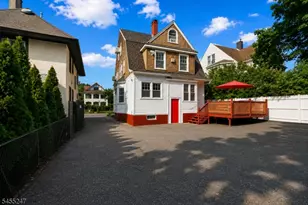 165 Claremont Ave, Montclair, NJ 07042 - Photo 19