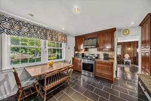 28 Leary Ave, Bloomingdale, NJ 07403 - Photo 17