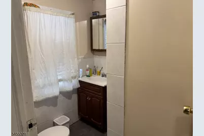 253 Crystal St, North Arlington, NJ 07031 - Photo 15