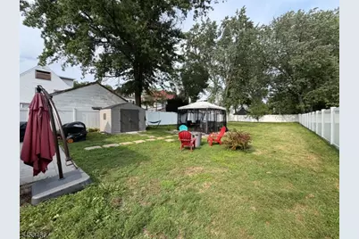 413 Pine St, Roselle, NJ 07203 - Photo 41