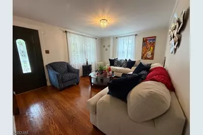 413 Pine St, Roselle, NJ 07203 - Photo 3