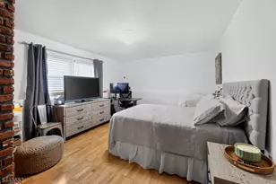 20 Arnold Dr, Parsippany, NJ 07054 - Photo 17