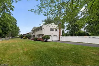 20 Arnold Dr, Parsippany, NJ 07054 - Photo 3