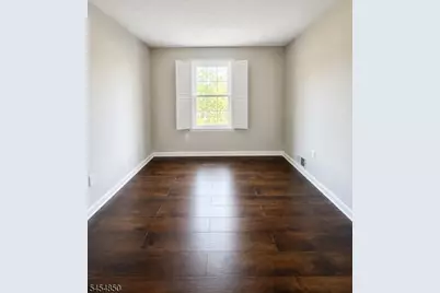 36 Fisher Dr, Franklin Township, NJ 08823 - Photo 19