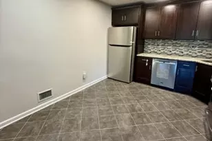 36 Fisher Dr, Franklin Township, NJ 08823 - Photo 7
