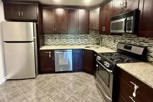 36 Fisher Dr, Franklin Township, NJ 08823 - Photo 9