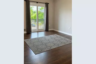 36 Fisher Dr, Franklin Township, NJ 08823 - Photo 11
