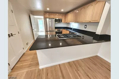 676 Bloomfield Ave #2, Bloomfield, NJ 07003 - Photo 7
