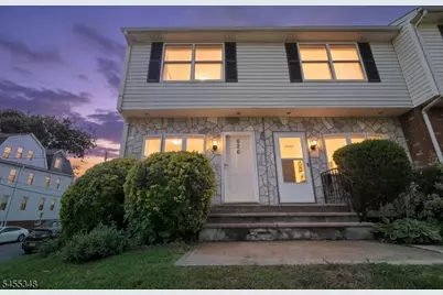 626 Chancellor Ave, Irvington, NJ 07111 - Photo 1
