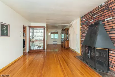 385 E 41st St, Paterson, NJ 07504 - Photo 3