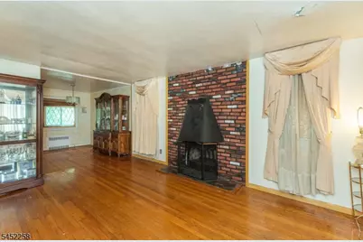 385 E 41st St, Paterson, NJ 07504 - Photo 5