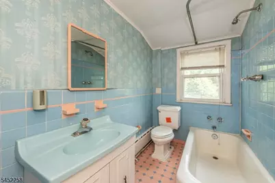 385 E 41st St, Paterson, NJ 07504 - Photo 21