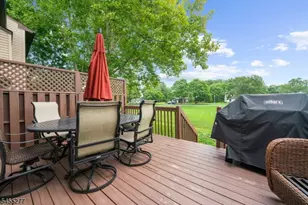 35 Chelsea Cir, Raritan Township, NJ 08822 - Photo 27