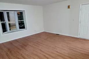 26 Cambridge St, East Orange, NJ 07018 - Photo 9