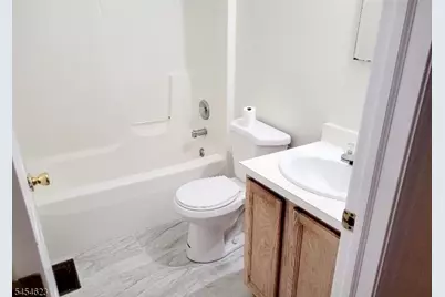 26 Cambridge St, East Orange, NJ 07018 - Photo 3
