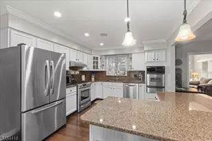 1137 Concord Dr, Bridgewater, NJ 08807 - Photo 9