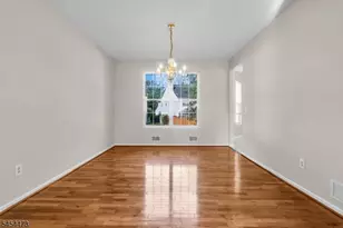10 Sutton Ct, Bridgewater, NJ 08807 - Photo 11