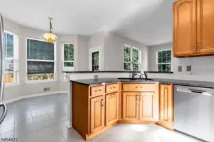 10 Sutton Ct, Bridgewater, NJ 08807 - Photo 21